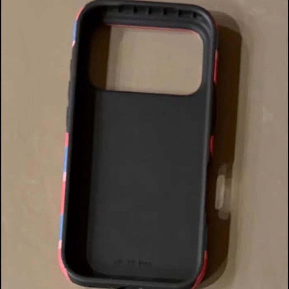 Fragola iPhone 17 Pro Pink and Plum Stripe Phone Cover -NEW